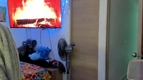 Stephany  independient model  online show from 10, 3, 2025