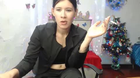 Snapshot of stephany_uwu chatting on 19, 12, 2025 Stephany independient model online show from 19, 12, 2025