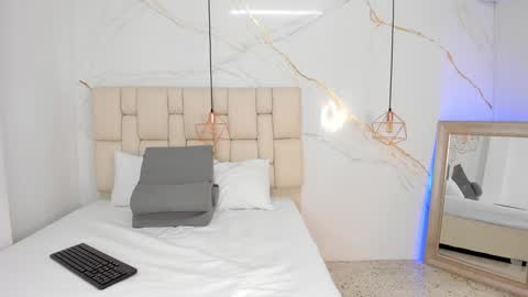 Stefanny online show from 31, 1, 2025