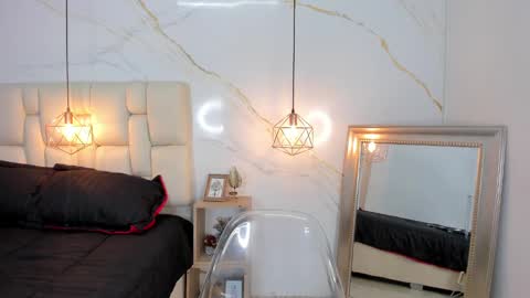 Stefanny online show from 1, 3, 2025