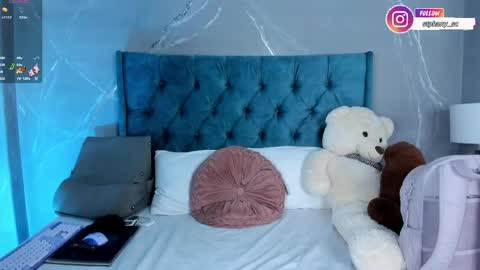 Stefanny online show from 23, 4, 2026