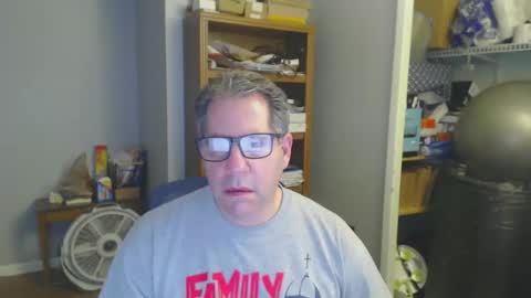 Snapshot of stephenhal9 chatting on 9, 3, 2026 stephenhal9 online show from 9, 3, 2026