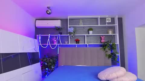 Stephie online show from 20, 4, 2026