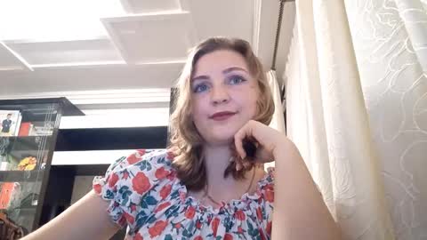 Snapshot of stephnietackett chatting on 5, 1, 2026 Stephanie online show from 5, 1, 2026