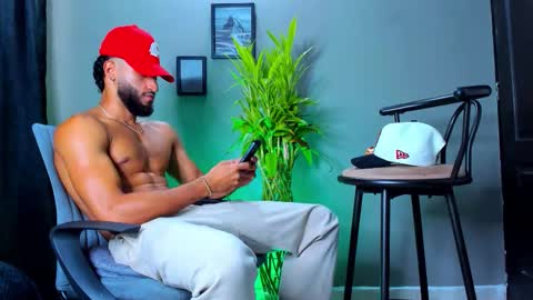 Steve  online show from 25, 11, 2025