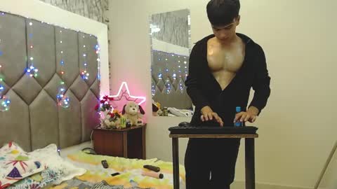 Steve Hotman  online show from 9, 4, 2026