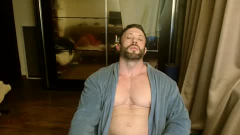 Snapshot of stevebulkzor chatting on 30, 10, 2025 Steve Oakenshield son of John son of Vasyl online show from 30, 10, 2025