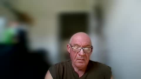 Snapshot of stevejons47 chatting on 1, 10, 2025 stevejons47 online show from 1, 10, 2025