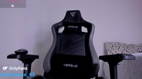 Esteban online show from 20, 9, 2025