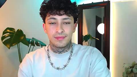 Daniel Steven Navarro online show from 25, 3, 2026