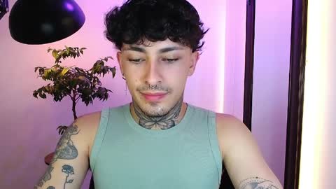 Daniel Steven Navarro online show from 2, 4, 2026