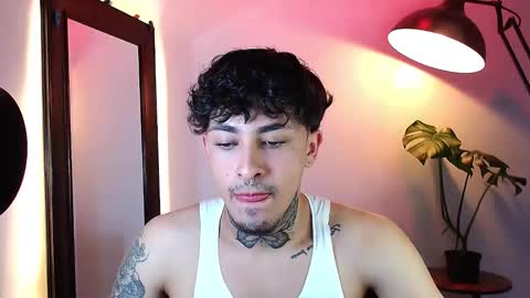 Daniel Steven Navarro online show from 7, 4, 2026