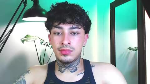 Daniel Steven Navarro online show from 11, 4, 2026