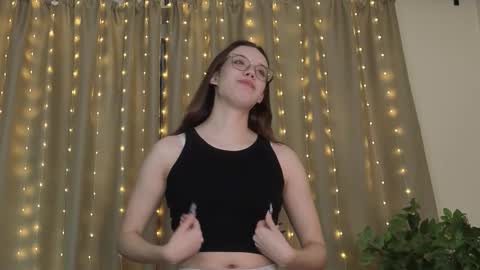 Candy online show from 6, 11, 2025