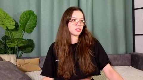 Candy online show from 8, 11, 2025