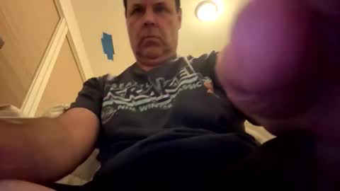 Snapshot of stevey123xyz chatting on 6, 4, 2026 stevey123xyz online show from 6, 4, 2026