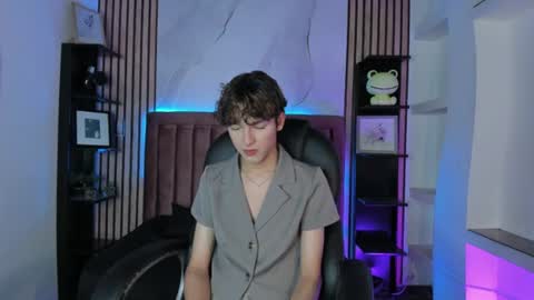 Sthepano  online show from 26, 7, 2026