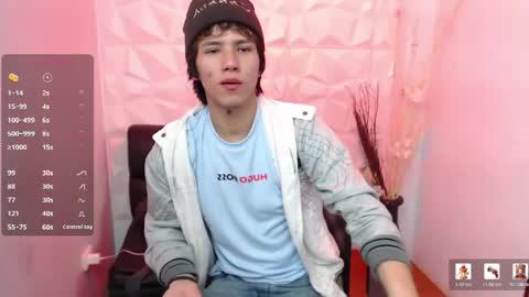 Snapshot of stich_23 chatting on 30, 4, 2026 Stich online show from 30, 4, 2026