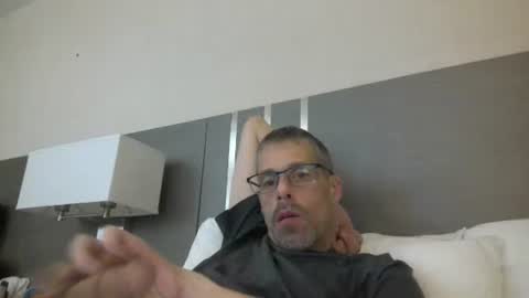 Snapshot of stickymouse45 chatting on 1, 4, 2026 stickymouse45 online show from 1, 4, 2026