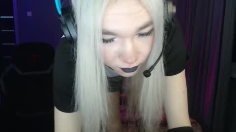 Snapshot of stiff_boys chatting on 8, 11, 2025 Steve online show from 8, 11, 2025