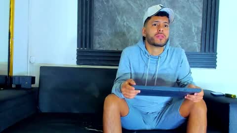 friends online show from 10, 2, 2026