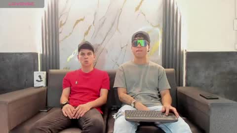 friends online show from 24, 4, 2026