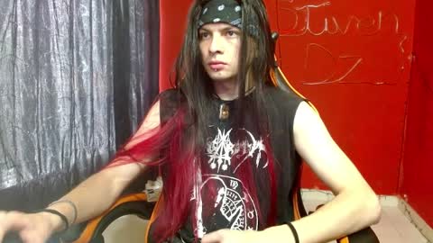 stivnhot online show from 4, 4, 2026