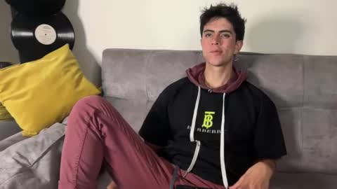 Stolas online show from 19, 2, 2026