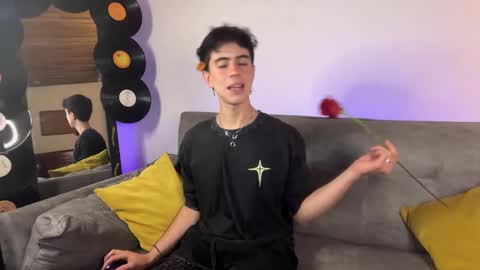 Stolas online show from 22, 2, 2026