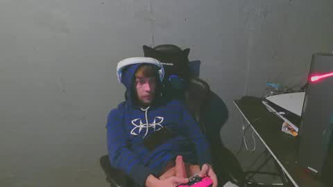 Snapshot of stonedpanda77 chatting on 11, 1, 2025 stonedpanda77 online show from 11, 1, 2025