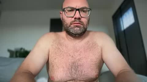 stoney8inches online show from 20, 6, 2026