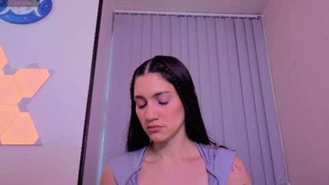 Snapshot of stonned_candy chatting on 15, 6, 2026 Liz online show from 15, 6, 2026
