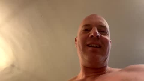 Stoodley22 online show from 6, 2, 2025