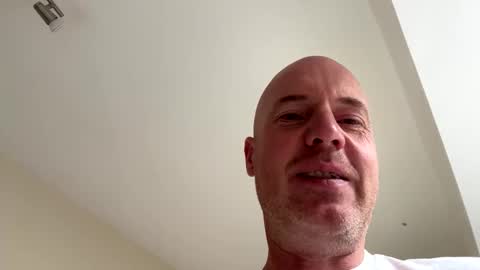 Stoodley22 online show from 19, 10, 2025