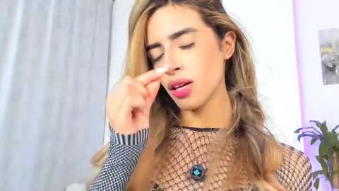 Snapshot of stormirusso chatting on 11, 9, 2025 Mar online show from 11, 9, 2025