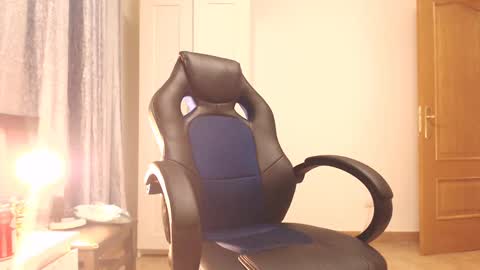 taira altair maturana online show from 8, 3, 2025