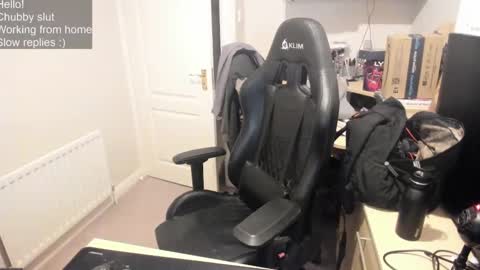 str8slut4use online show from 26, 1, 2025