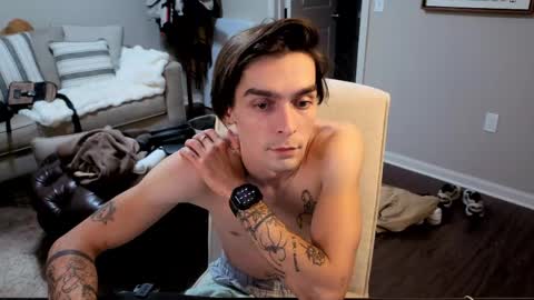 str8whiteboy21 online show from 8, 6, 2026