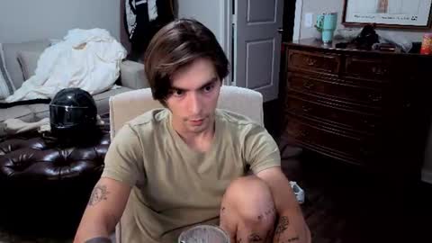 str8whiteboy21 online show from 27, 7, 2026