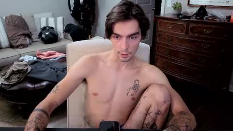 str8whiteboy21 online show from 28, 7, 2026
