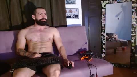 Snapshot of straightopenminds chatting on 13, 11, 2025 straightopenminds online show from 13, 11, 2025