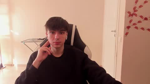 Ray online show from 9, 3, 2025