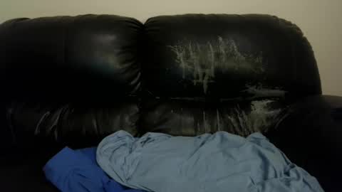 strangeratnight87 online show from 8, 9, 2025