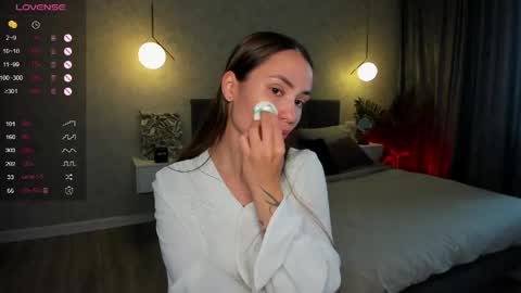 Laura online show from 3, 6, 2026
