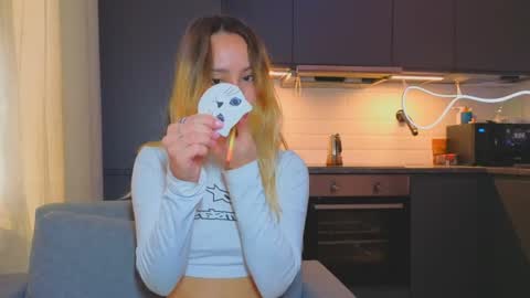 Tati and Lola online show from 24, 4, 2026