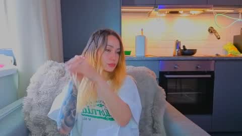 Tati and Lola online show from 5, 5, 2026