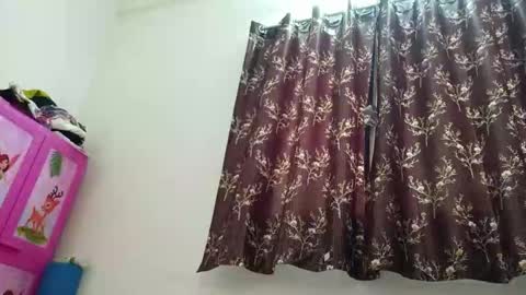 Snapshot of strip_couple_love1 chatting on 25, 9, 2025 strip_couple_love1 online show from 25, 9, 2025