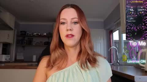 Snapshot of stripmequick chatting on 12, 11, 2025 Amorina online show from 12, 11, 2025