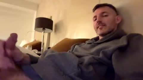 Snapshot of strokingmikey chatting on 24, 5, 2026 Stroking Mike - online show from 24, 5, 2026