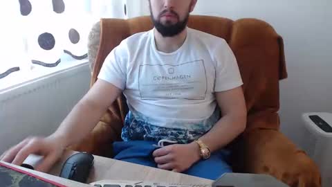 StrongCoffee online show from 6, 3, 2026